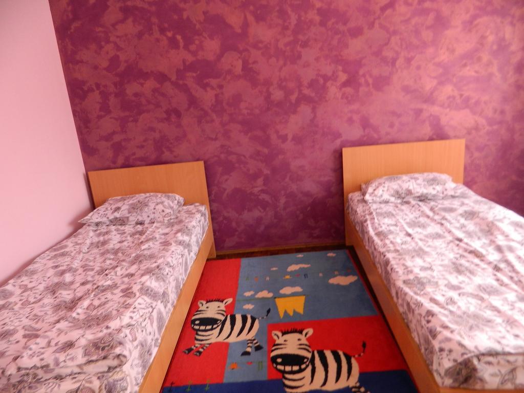 Hotel Cazare Vio Kluż-Napoka Zewnętrze zdjęcie