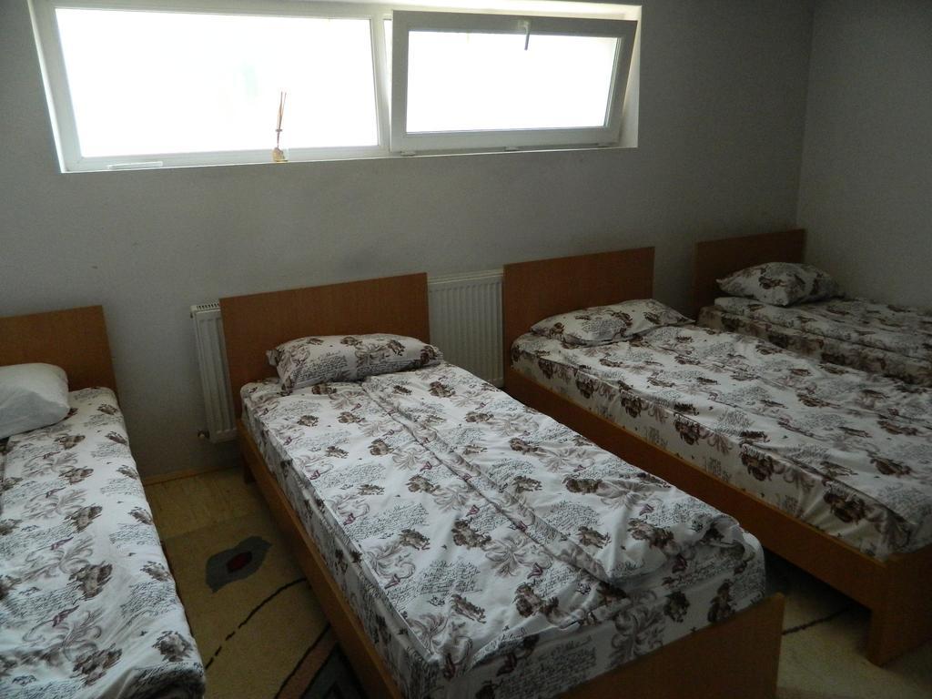 Hotel Cazare Vio Kluż-Napoka Pokój zdjęcie